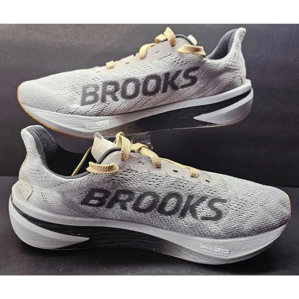 Brooks Men's Light Gray and Cream Running Sneakers